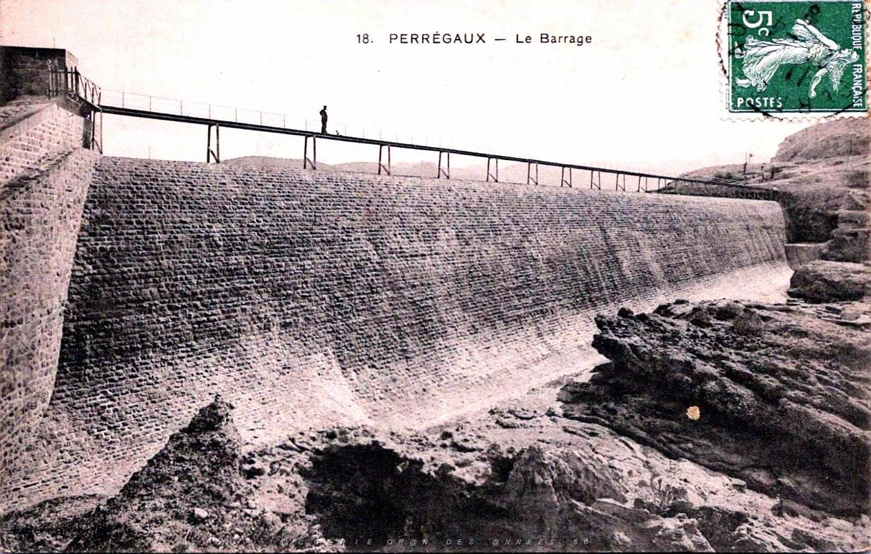Perregaux - Barrage - 1909.jpg